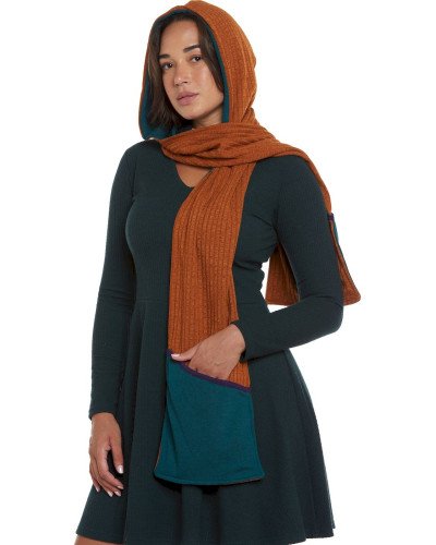 SCARF WITH HAT AND POCKETS